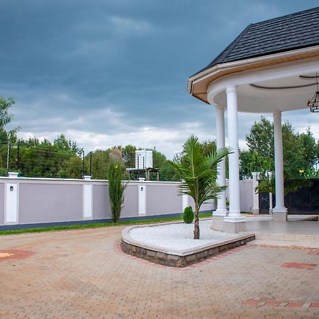 Orana Luxury Palace Villa Eldoret Exterior photo