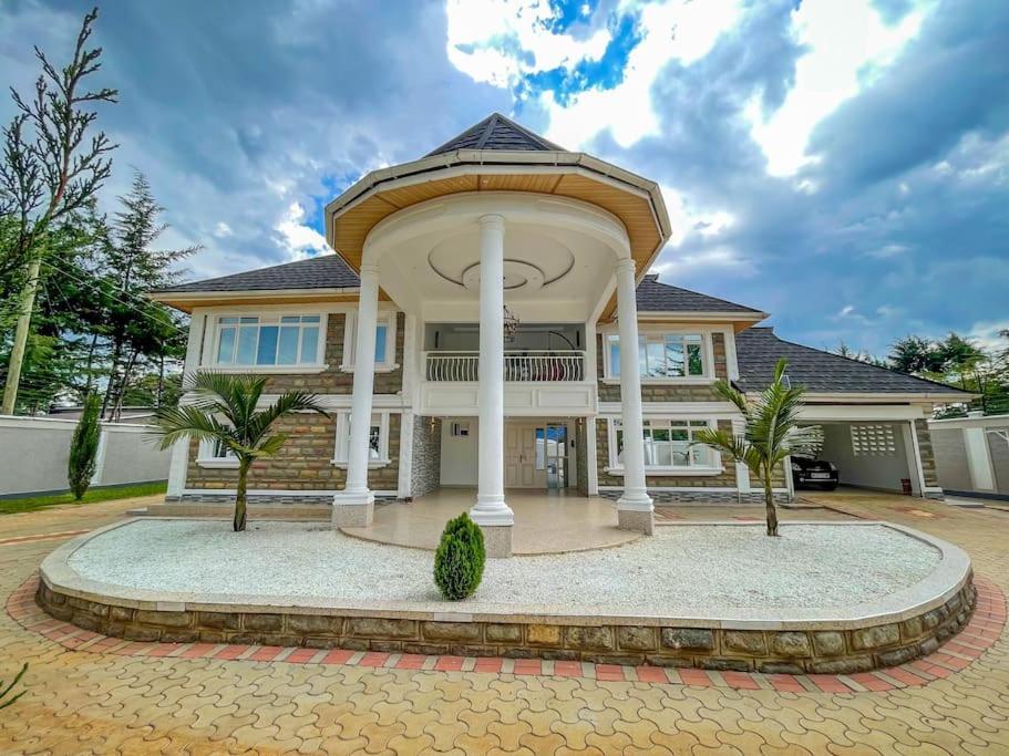 Orana Luxury Palace Villa Eldoret Exterior photo